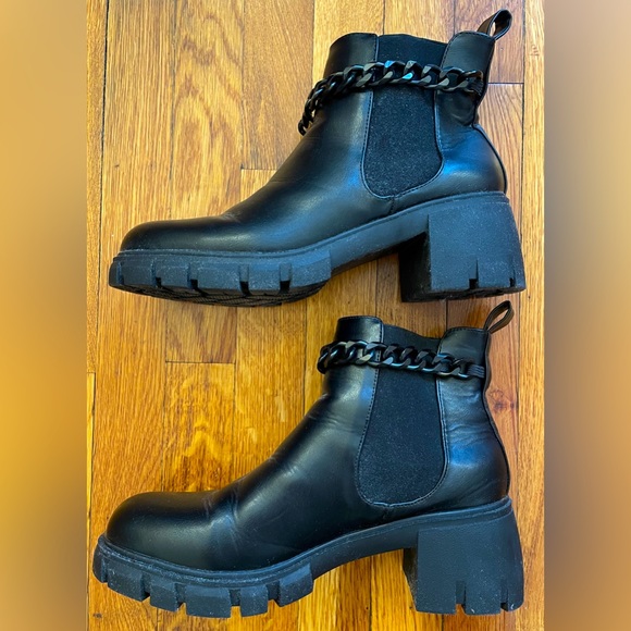 MADDEN GIRL Women's Honey-C Boots - Picture 2 of 7